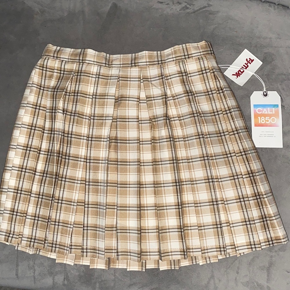 Brown and tan skirt. Women’s M.